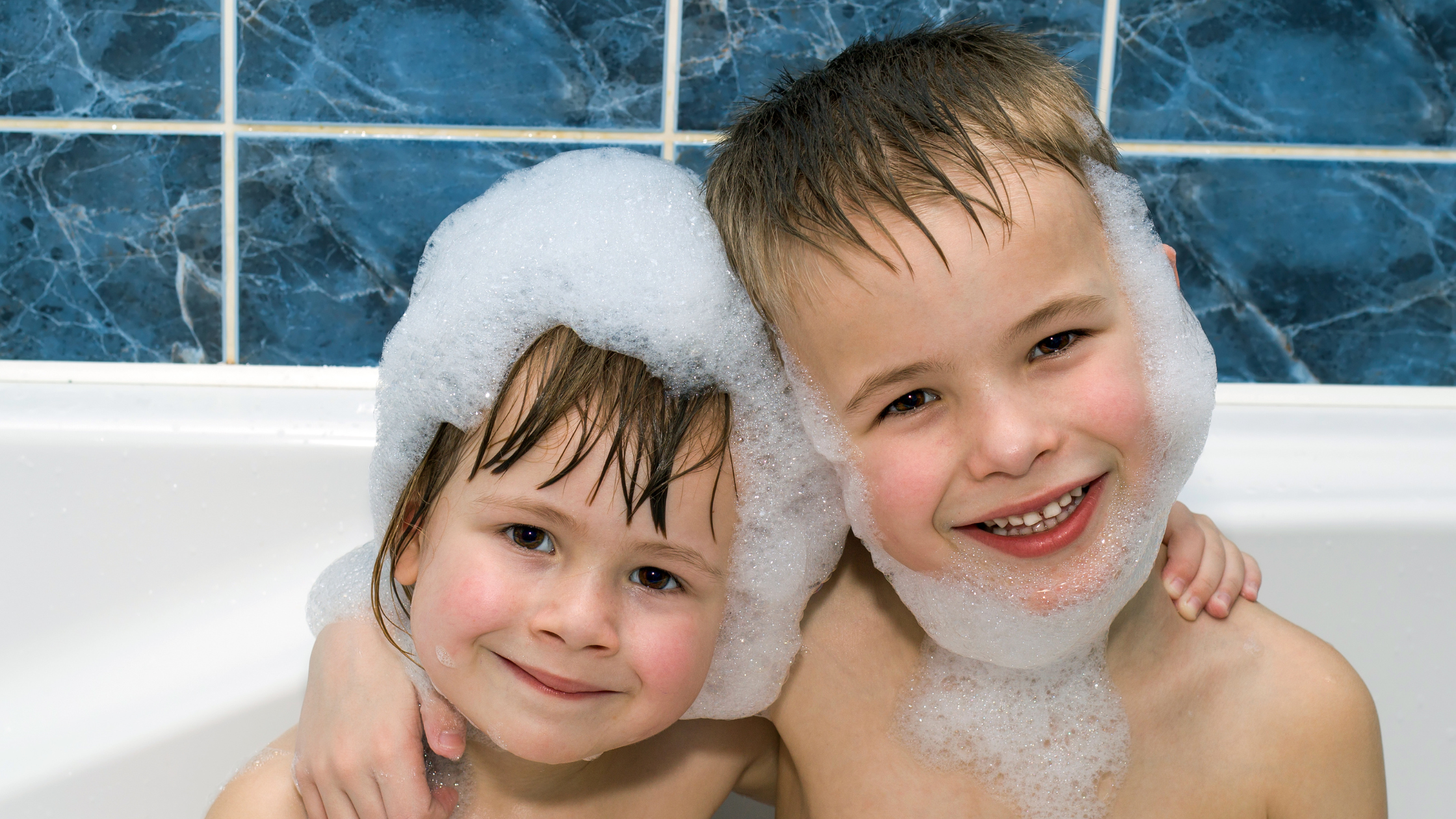 Comment fabriquer son propre shampoing naturel pour enfants ? 🧴