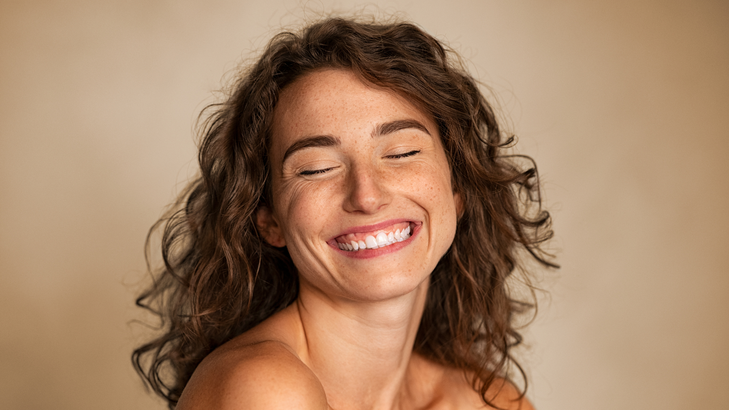 Pourquoi nos cheveux reflètent notre personnalité (et ce qu’ils disent vraiment de nous) 👀