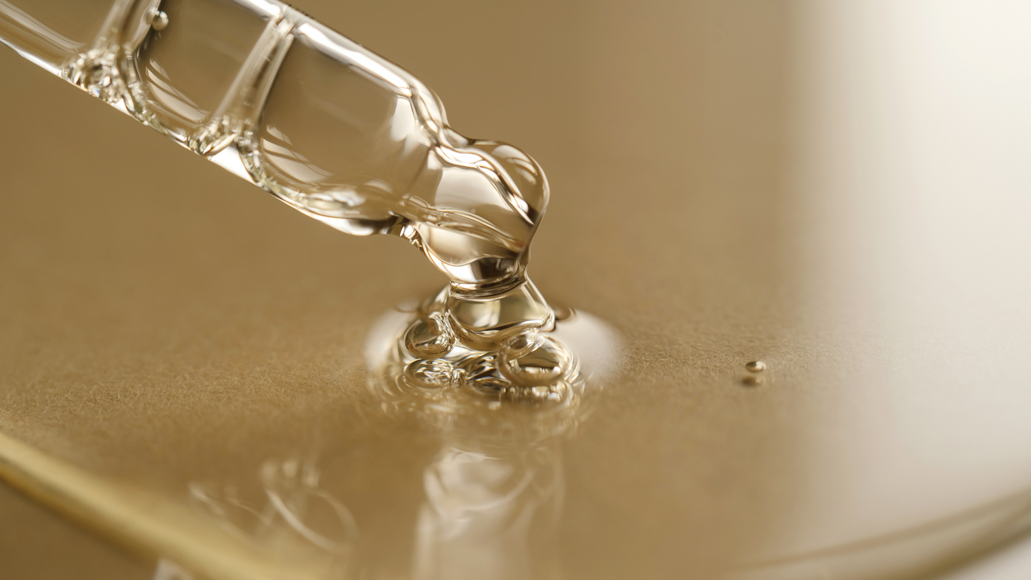 Pourquoi intégrer un sérum capillaire à votre routine ?